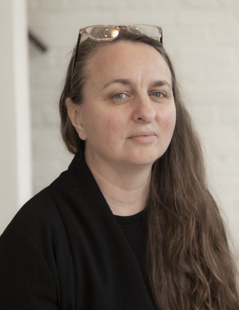 Oksana Kolibaba offers Acupuncture treatments for fertility and injury healing.